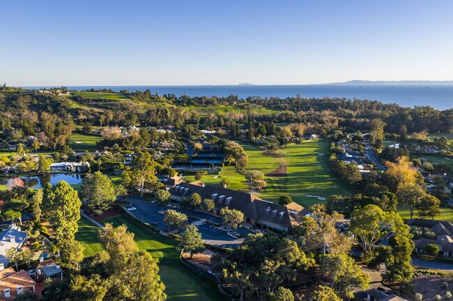 Building Photo - 1988 Inverness Ln