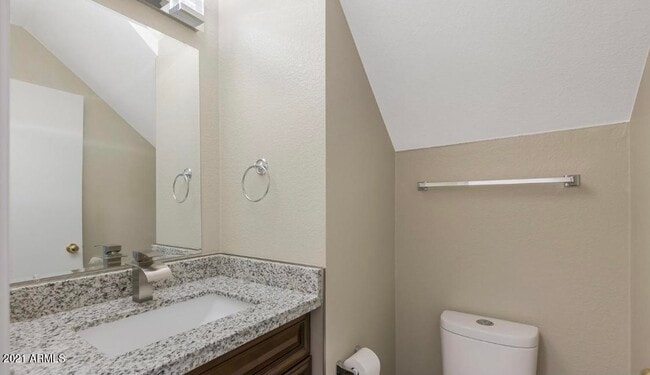 Building Photo - 9446 W Virginia Ave