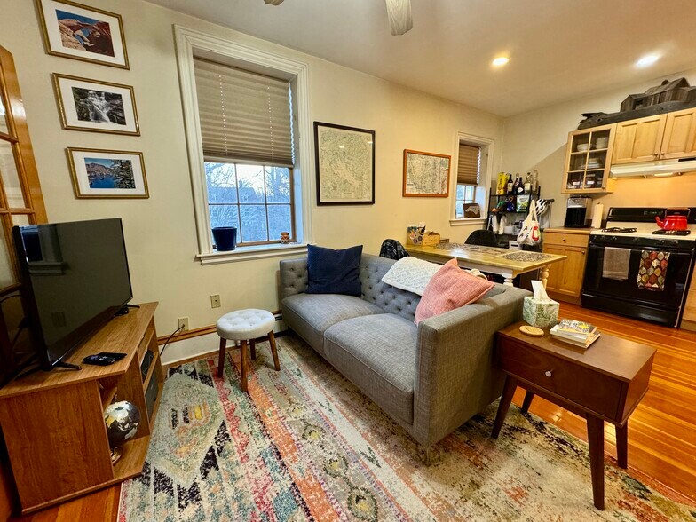 Building Photo - 24 Grovenor Rd