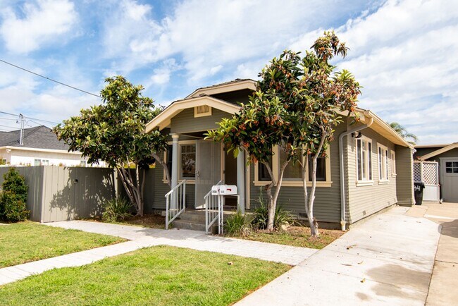 Building Photo - Charming 3-Bedroom Home for Lease in College West, San Diego