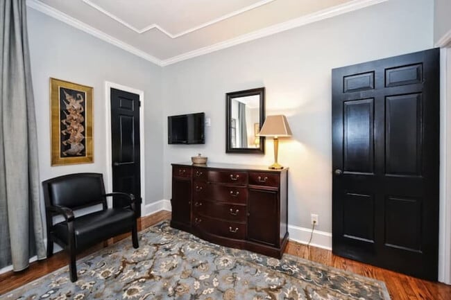 Building Photo - 600 Hermitage Ct