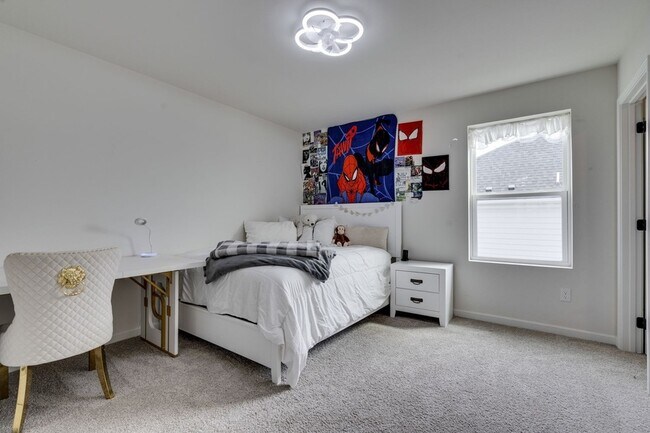 Building Photo - 945 Pleasant Ridge Run