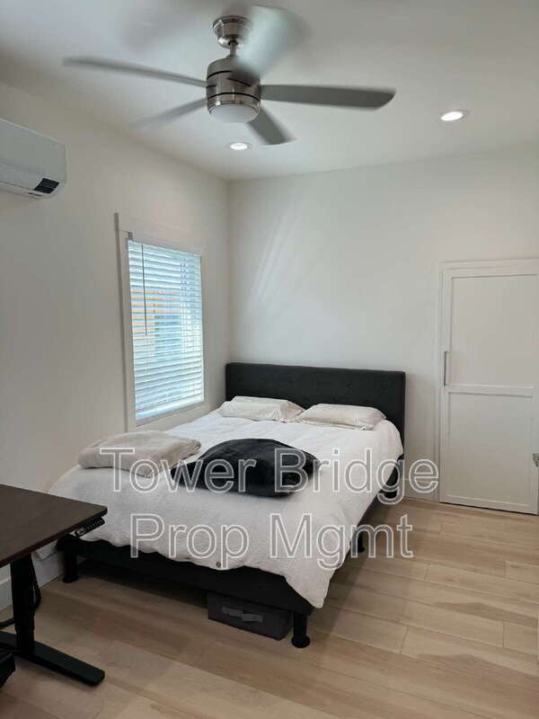 Building Photo - 3897 7th Ave