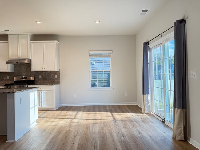 Building Photo - 3 Bedroom Single Family House for Rent