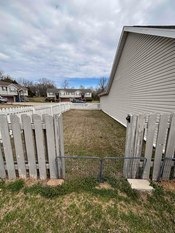 Building Photo - 157 Forest Ln