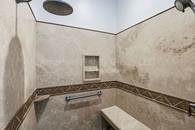 Building Photo - 14000 N 94th St