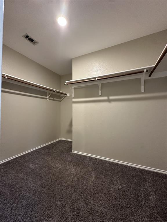 Building Photo - 610 Riverway Ln