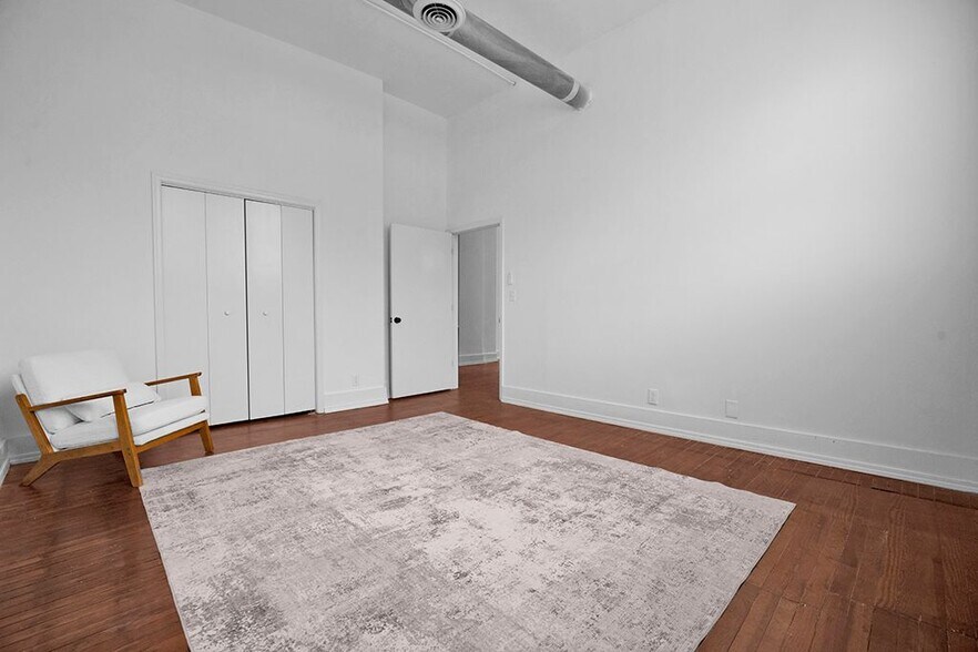 Building Photo - 2119 1st Ave N