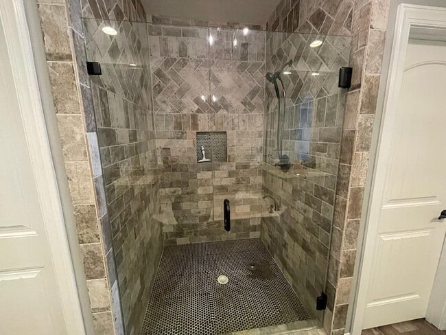 Building Photo - 556 Althea Ln