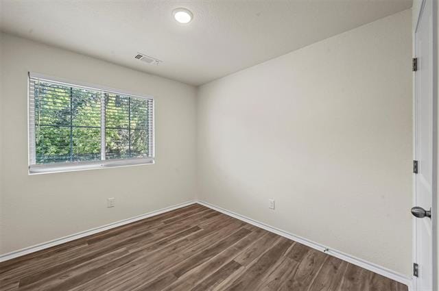 Building Photo - 105 4th St