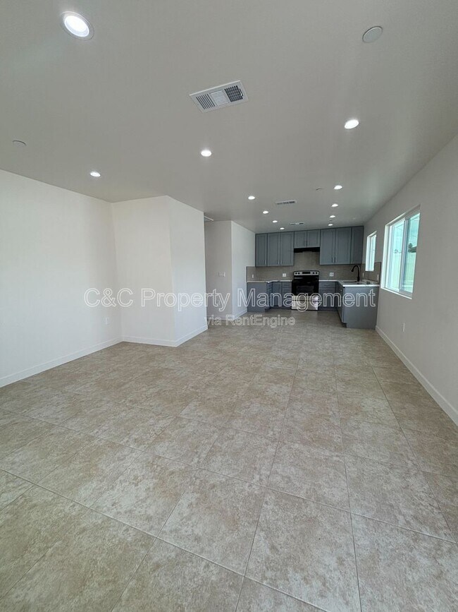 Building Photo - 18110 Gault St