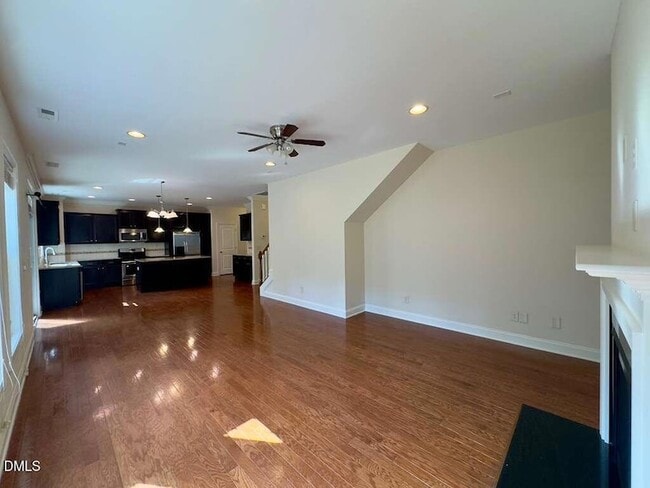 Building Photo - 4008 Vallonia Dr