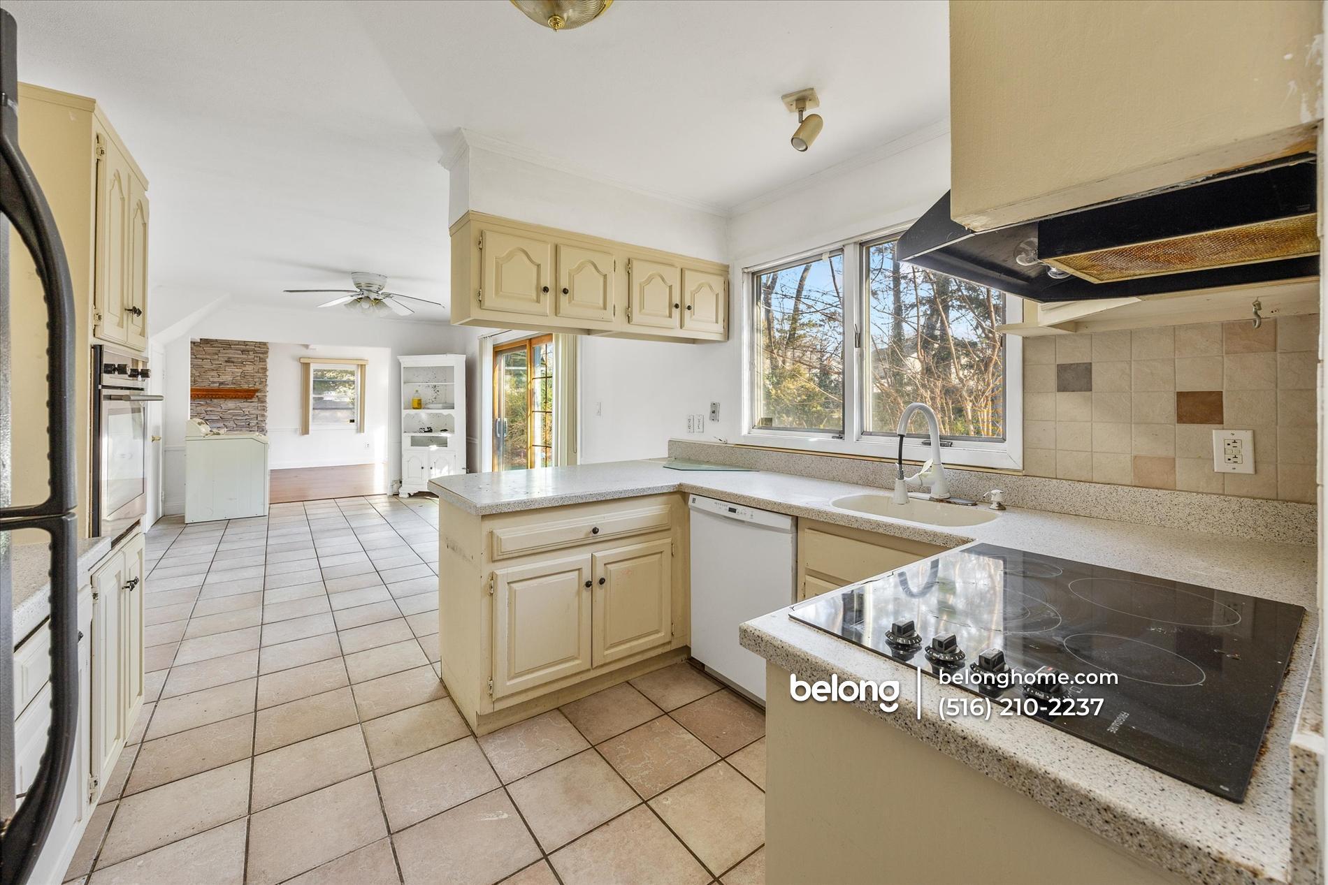 Building Photo - 68 Sycamore Cir