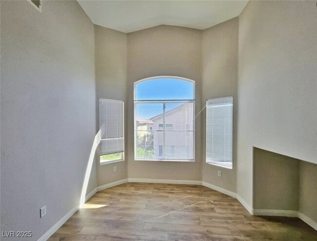 Building Photo - 8917 Waltzing Waters Ct