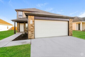Building Photo - 1915 Malus Way