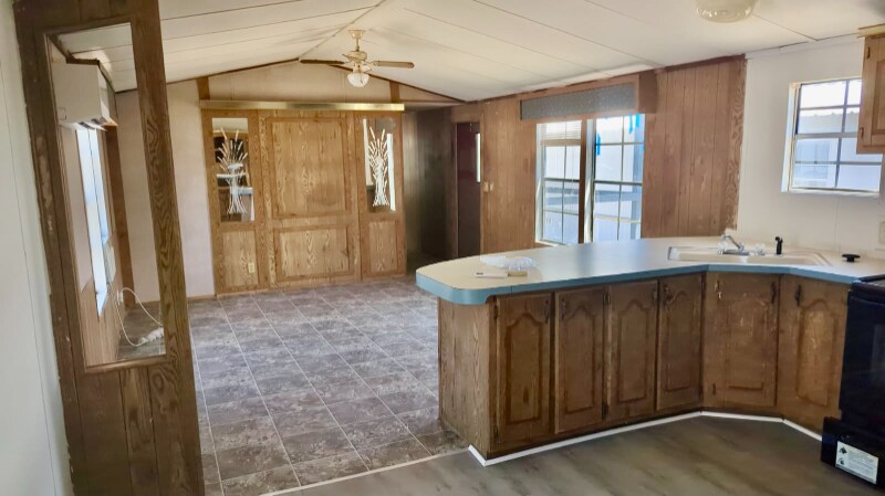 Building Photo - 1363 FM 1617