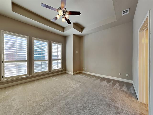 Building Photo - 2222 Marilla St
