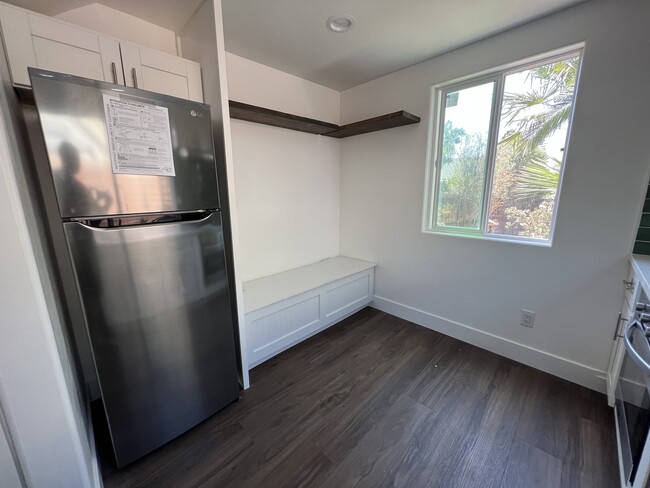 Building Photo - 4457 Estrella Ave