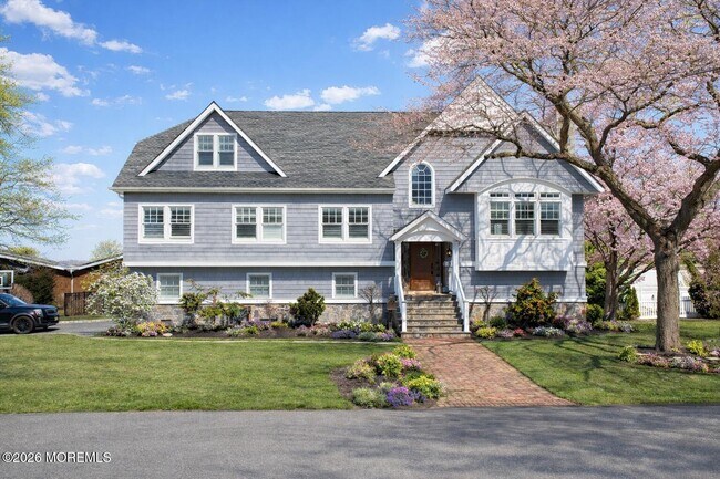 Building Photo - 3 Elizabeth Pl