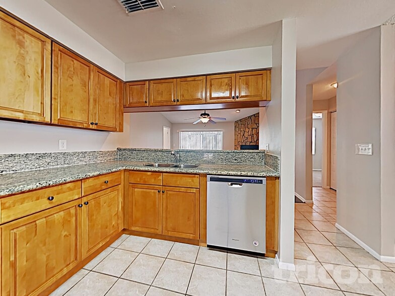 Building Photo - 4703 N Dawnmeadow Ct