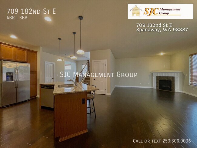 Building Photo - 709 182nd St E