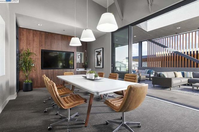 Building Photo - 6050 Dublin Blvd