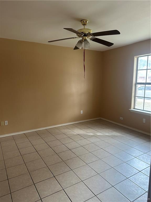 Building Photo - 10 10th St