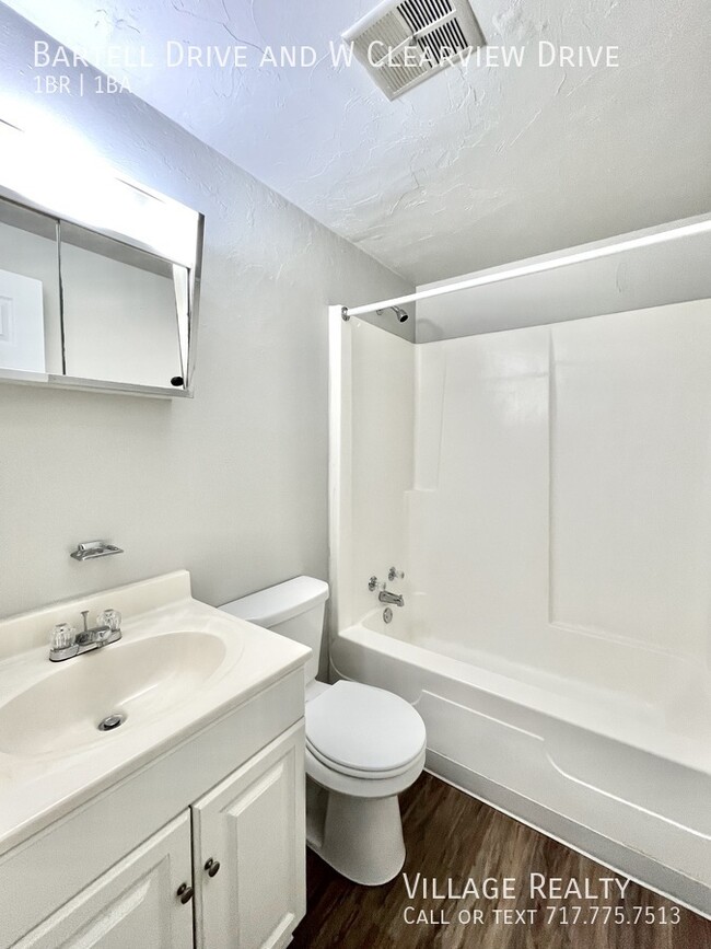 Building Photo - Newly-remodeled 1-Bed Convenient to I-83 &...