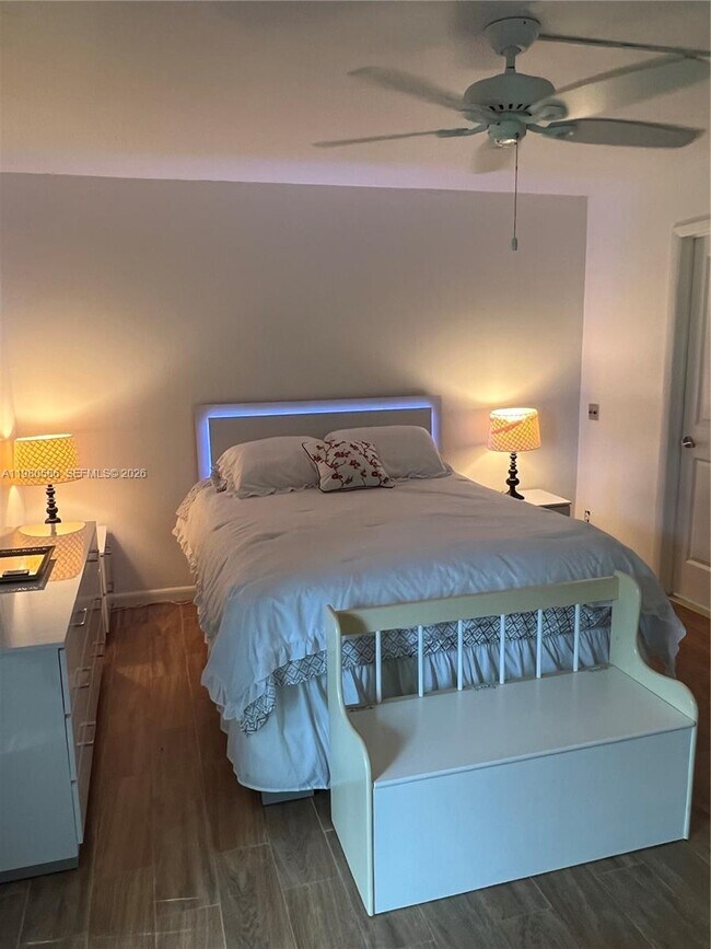 Building Photo - 62 Harwood Crescent