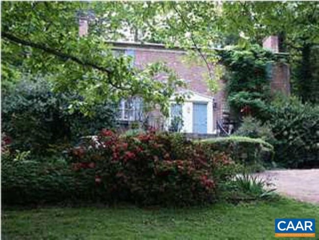 Primary Photo - 1725 Yorktown Dr