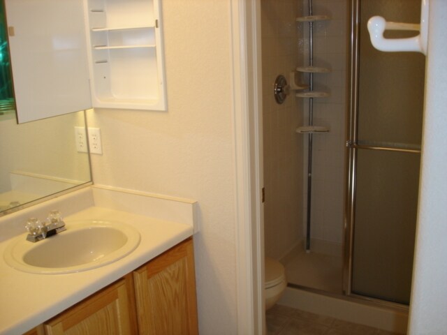 Building Photo - 5570 Vermillion Bluffs Dr