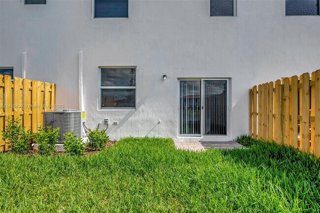 Building Photo - 12644 NW 22nd Pl