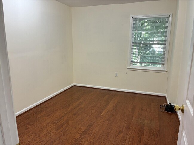 Building Photo - 4834 King Solomon Dr
