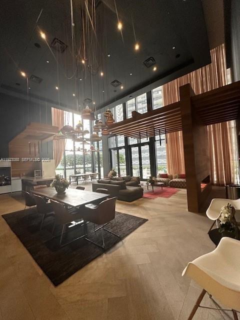 Building Photo - 1010 Brickell Ave