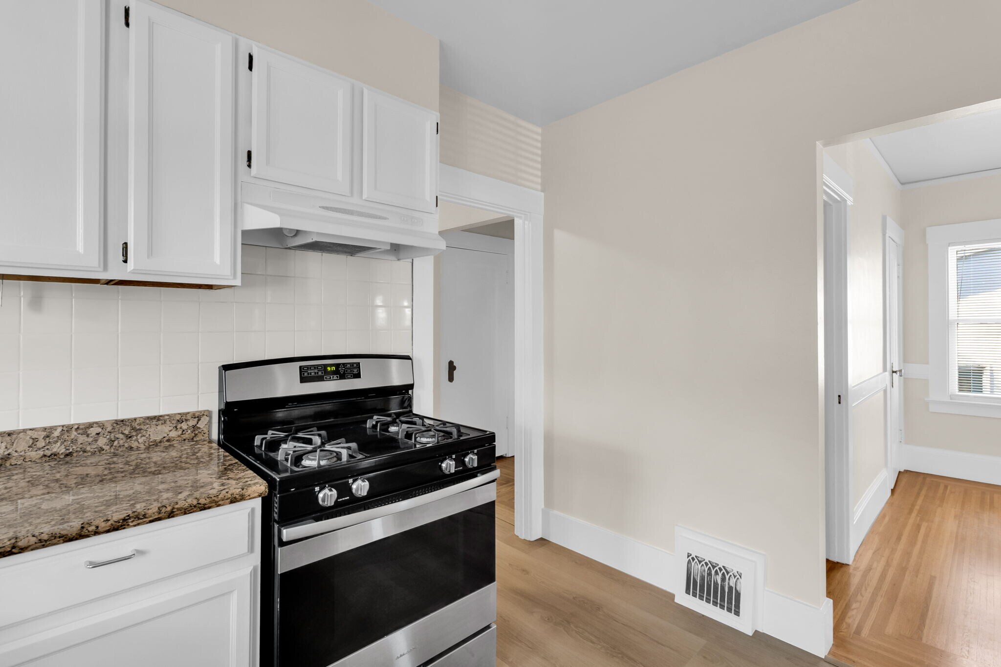 Building Photo - 1322 Marin Ave