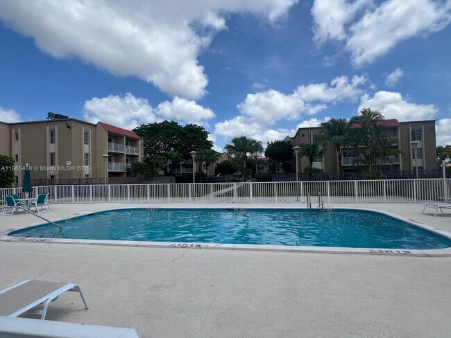 Building Photo - 4810 NW 79th Ave