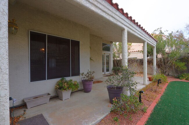 Building Photo - Fabulous Summerlin  Home!