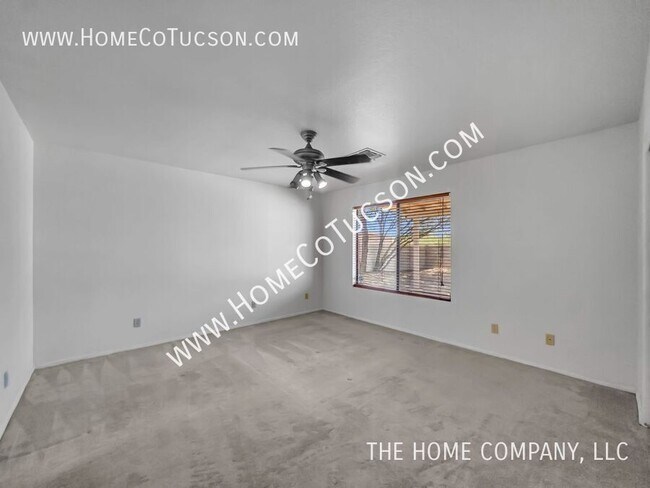 Building Photo - 1519 W Bloomfield Pl