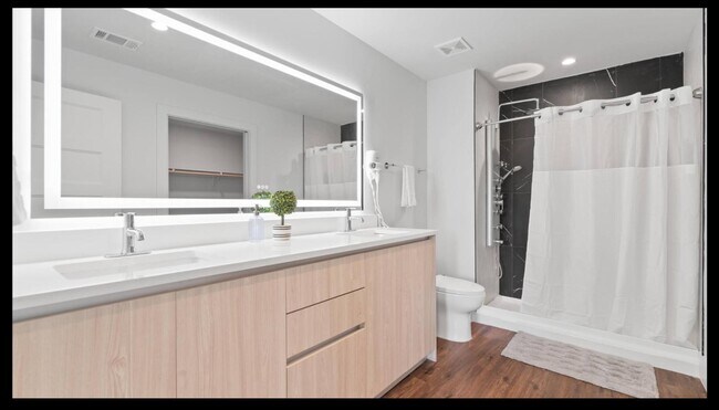 Building Photo - 5515 Humming Bird Ln