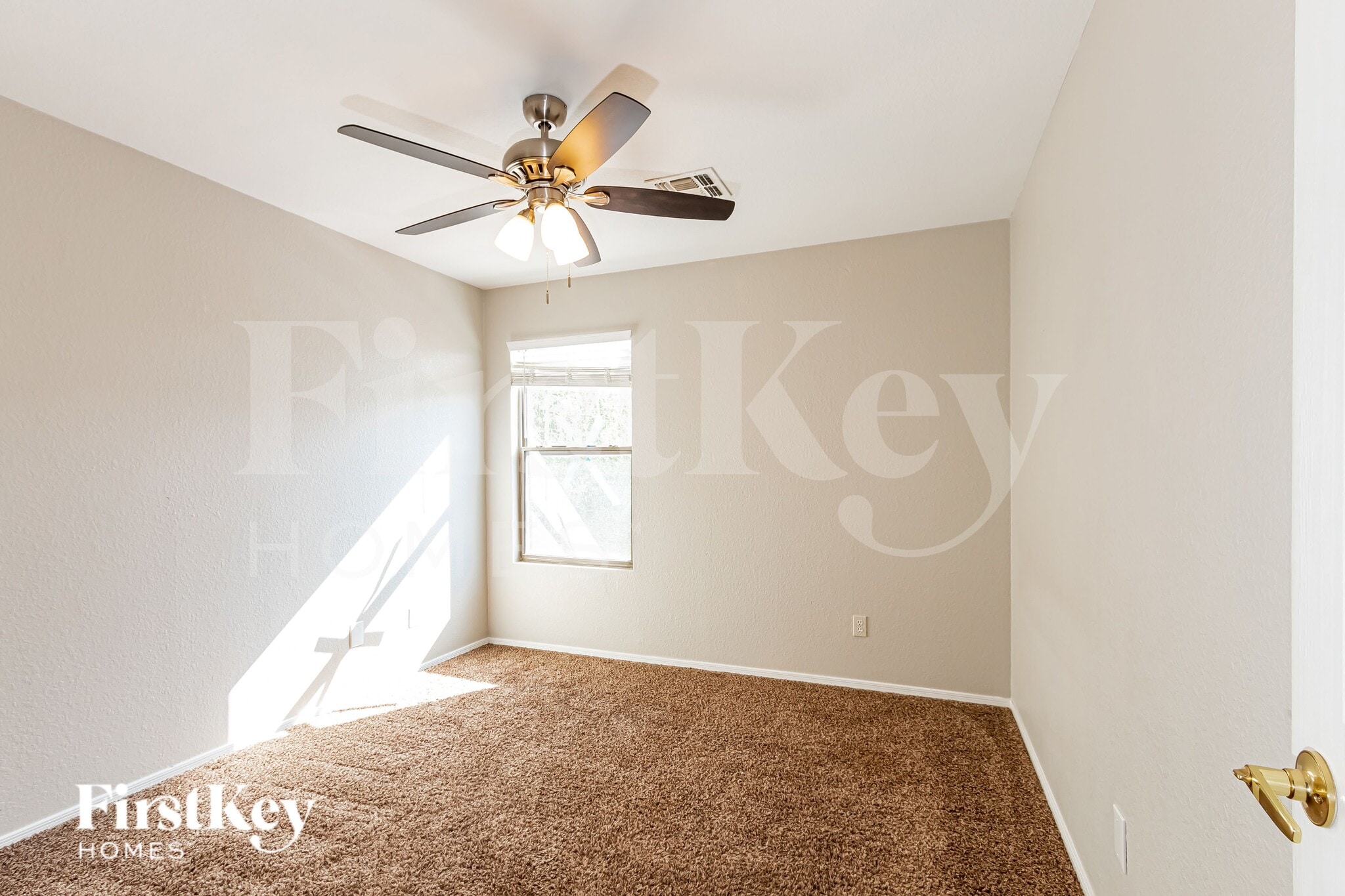 Building Photo - 12949 N Desert Olive Dr