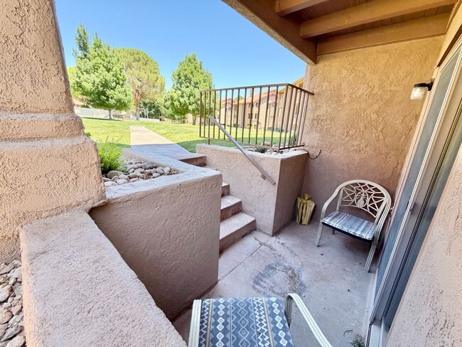 Building Photo - Resort Style Living - Getting freshly remodeled! Very Nice Sports Village Condo with lots of grea...