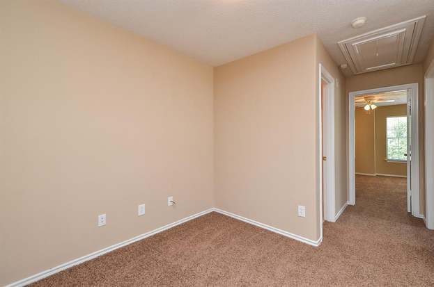 Building Photo - 14306 Mirkwood Ln