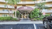 Building Photo - 8950 Park Blvd