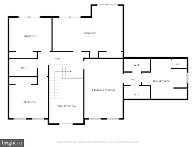 Building Photo - 2 English Hills Dr