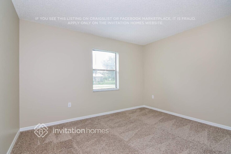 Building Photo - 5840 Carina Trce
