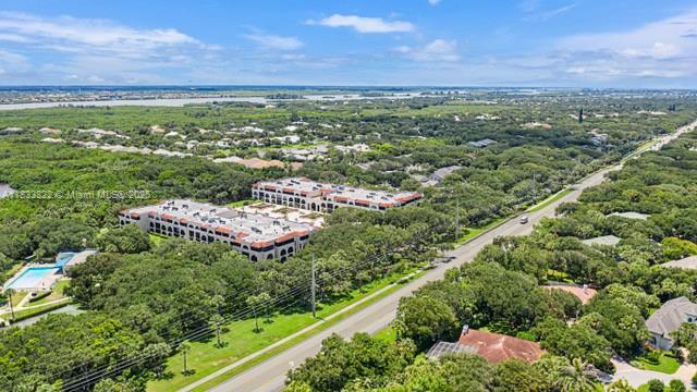 Building Photo - 5601 Jimmy Buffett Mem Hwy