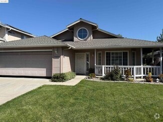 Building Photo - 9438 Tuscany Cir