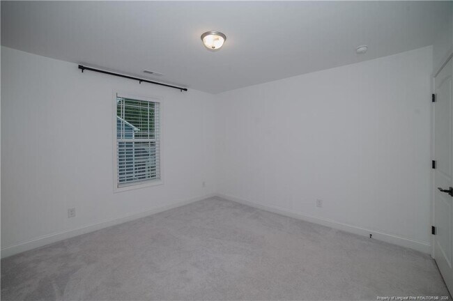 Building Photo - 212 Stafford Ave