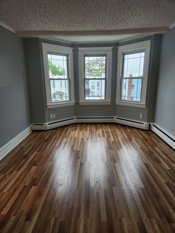 Building Photo - 5826 60th Ln