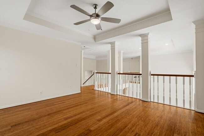 Building Photo - 14207 Woodville Gardens Dr